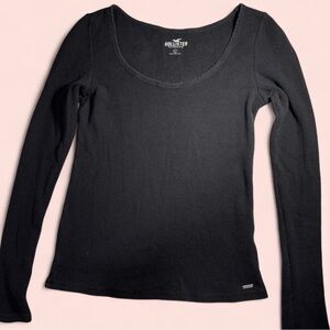Hollister Women's Black Long Sleeve Top